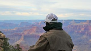day8-dad-grand-canyon-ledge-1920x1080